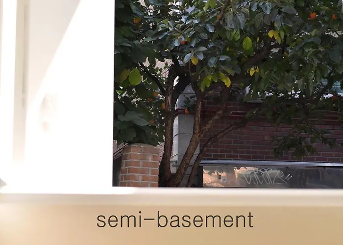 Apartamento Hongdae Station ,10 Minutes On Foot,cozy House With Artistic Sensibility *